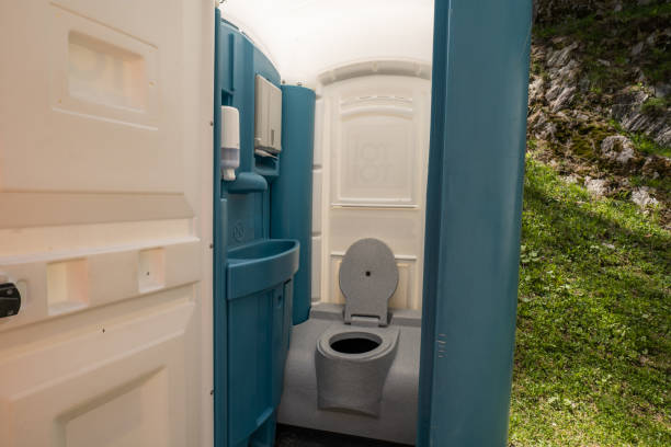 Best Portable toilet rental cost  in Newmanstown, PA